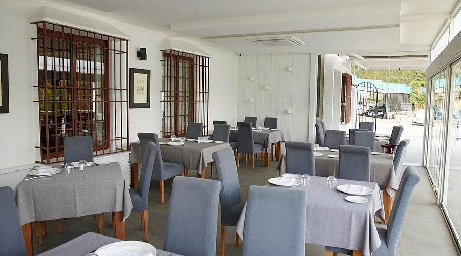 Don Joaquín Asador, Restaurant in Pizzara