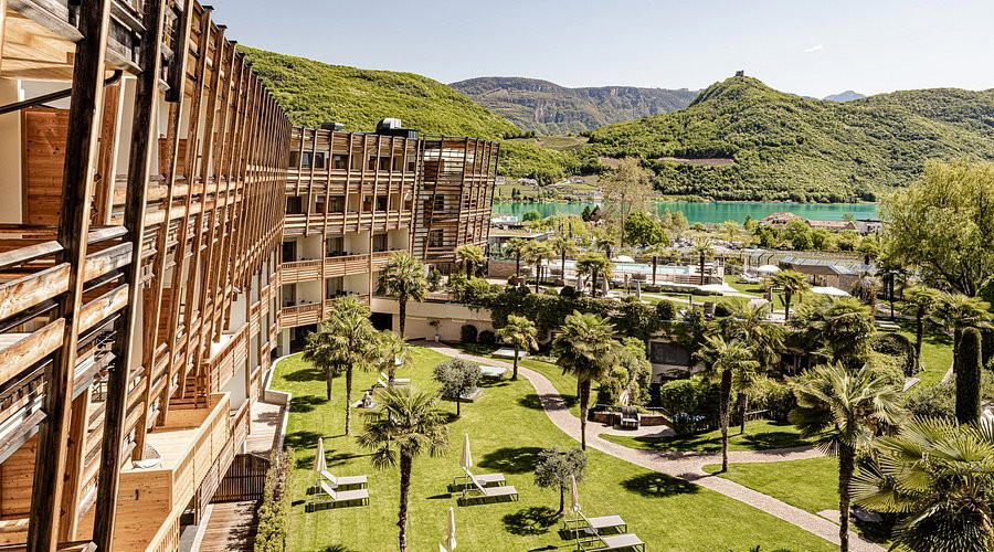 Lake Spa Hotel SEELEITEN, Caldaro, Italy