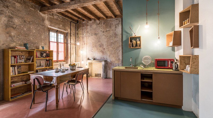 Un Posto a Milano, Restaurant in Milan