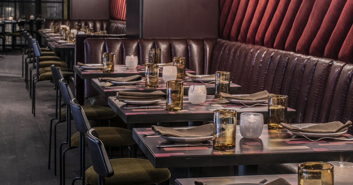 Alhambra, Restaurant in Pamplona