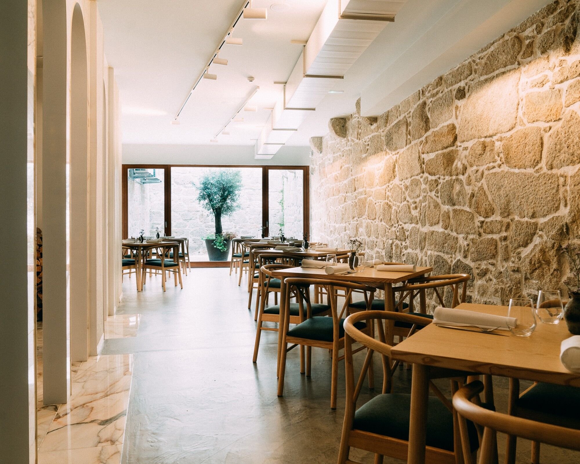 Elemento, Restaurant in Porto