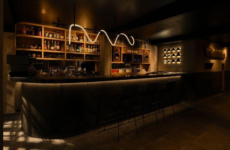 Café de Nadie bar in Mexico City, Mexico