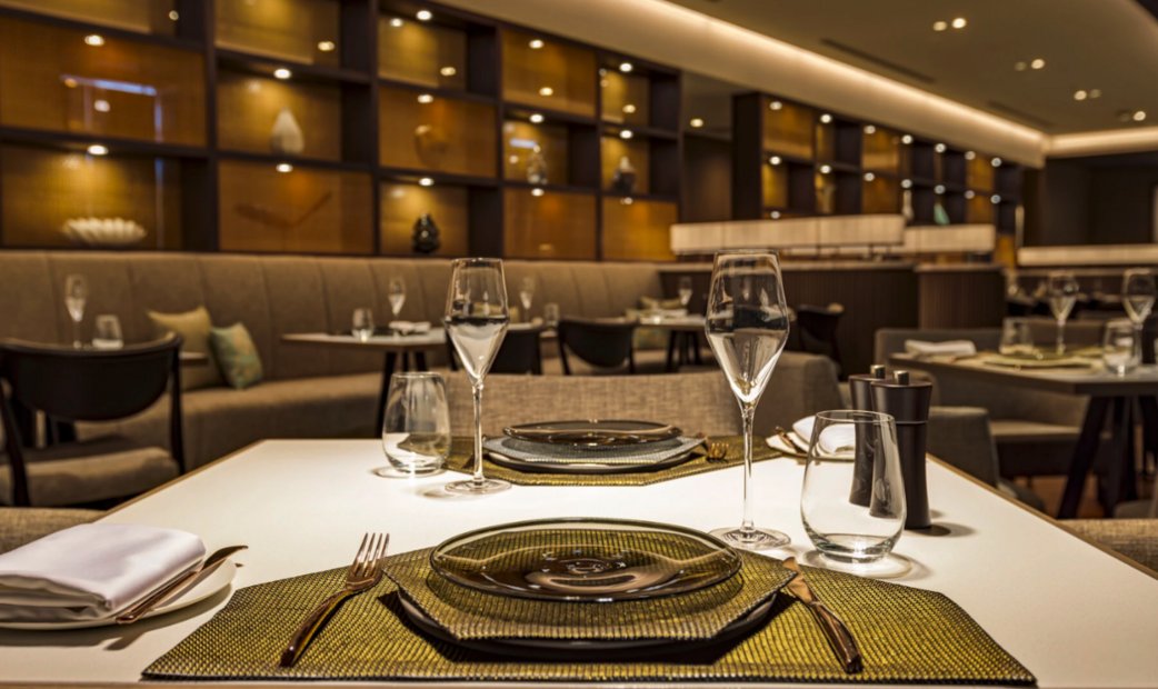 Nouvelle Epoque, Restaurant in Tokyo