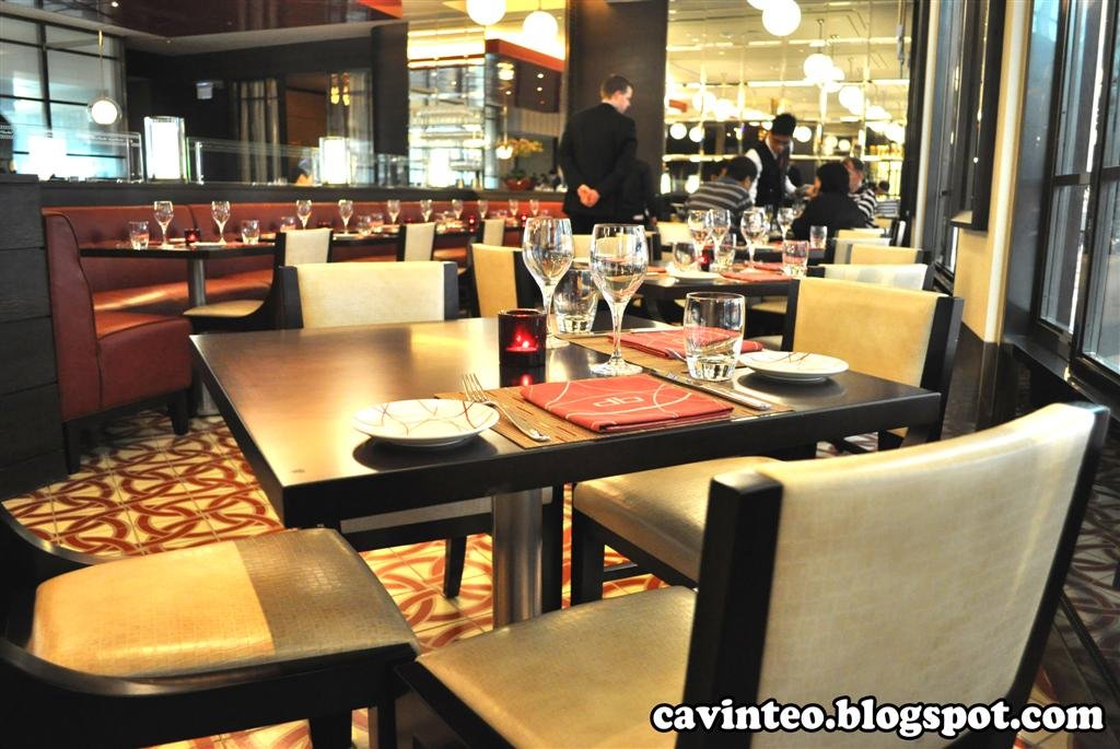 db Bistro Moderne, Restaurant in New York City