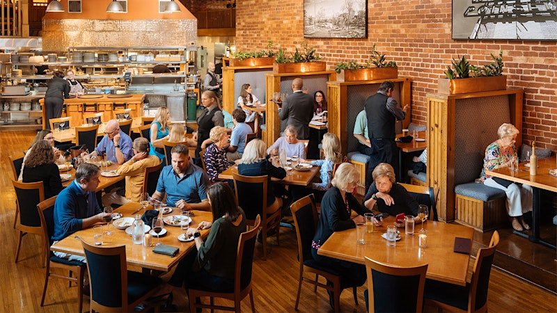 Opus Restaurant, Restaurant in Toronto