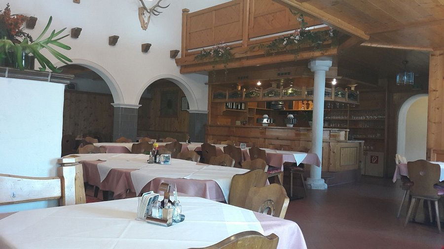 Schwarzer Adler, Restaurant in Hall in Tirol