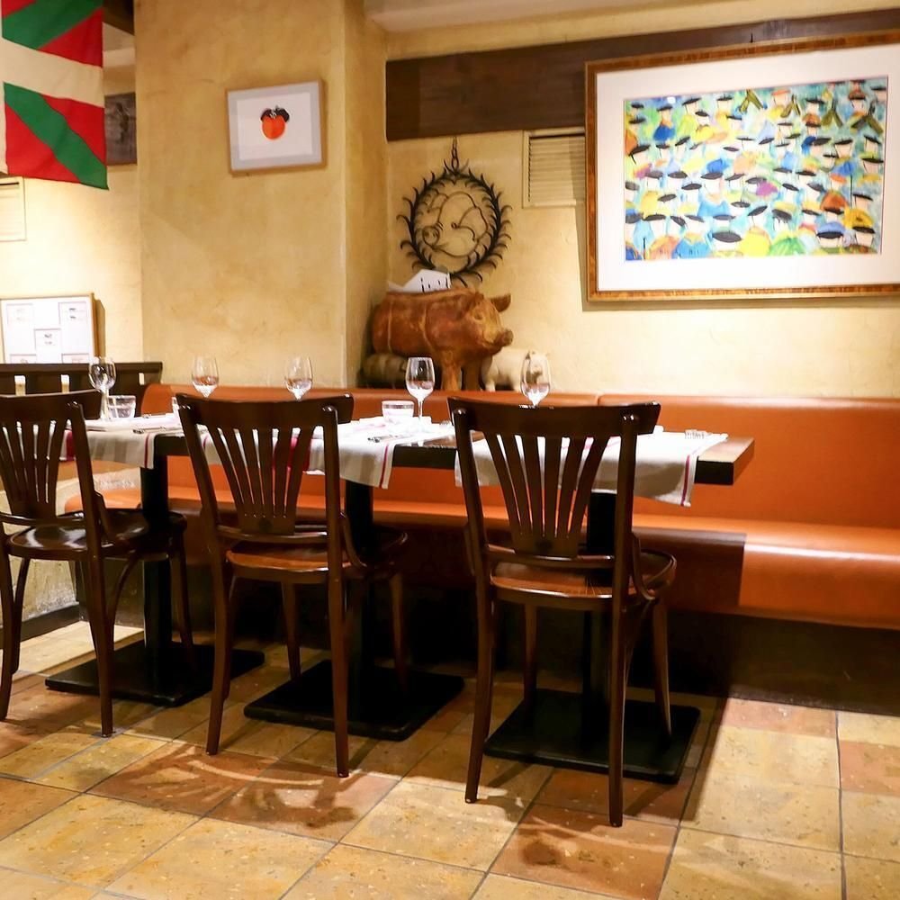 LAUBURU, Restaurant in Tokyo