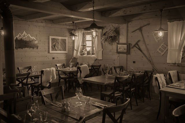 Le Refuge, Restaurant in Megève