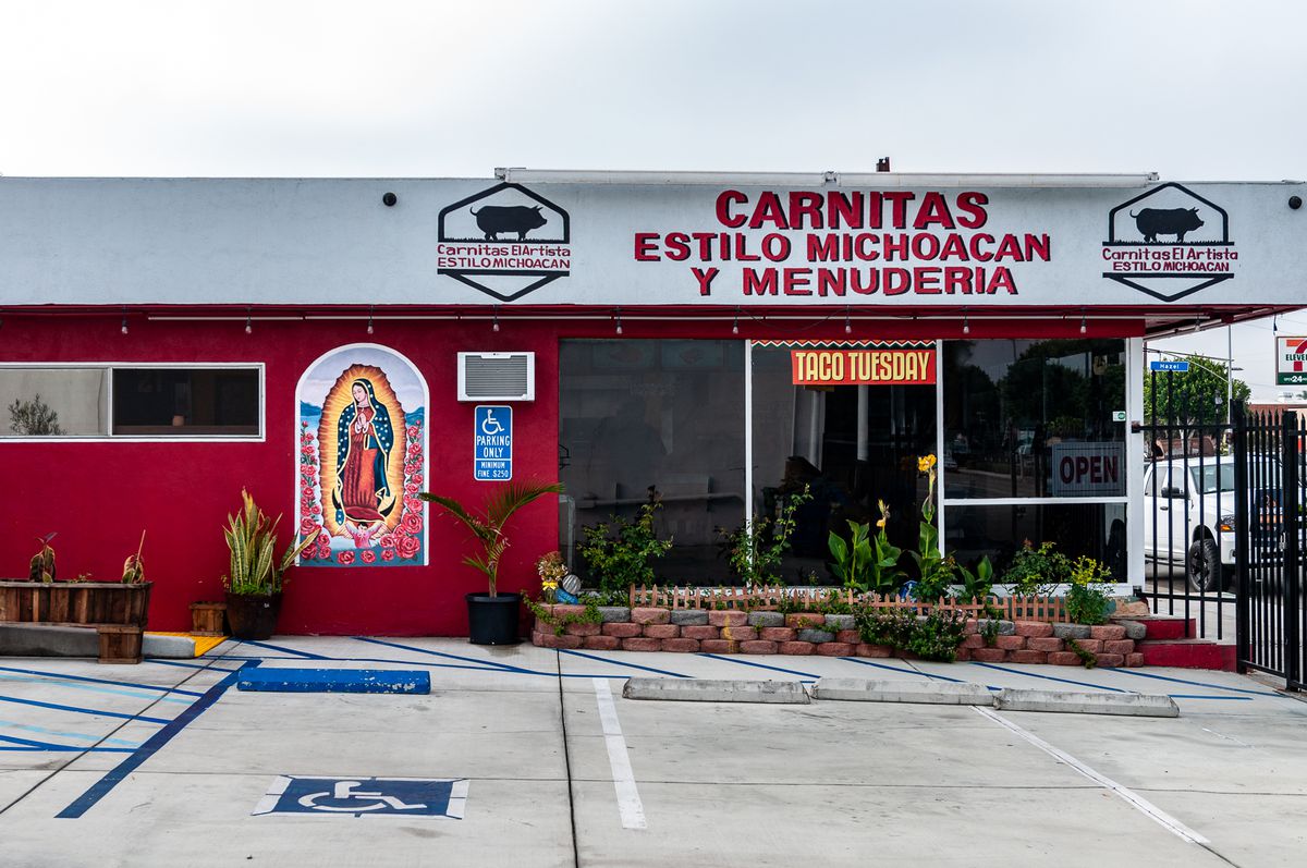 Carnitas El Artista restaurant in Inglewood, United States