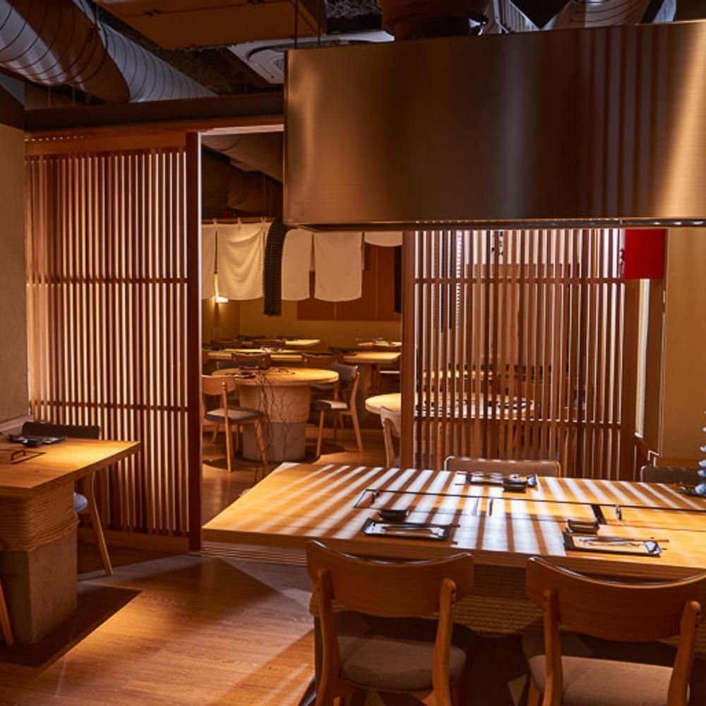 Pilar Akaneya, Restaurant in Madrid