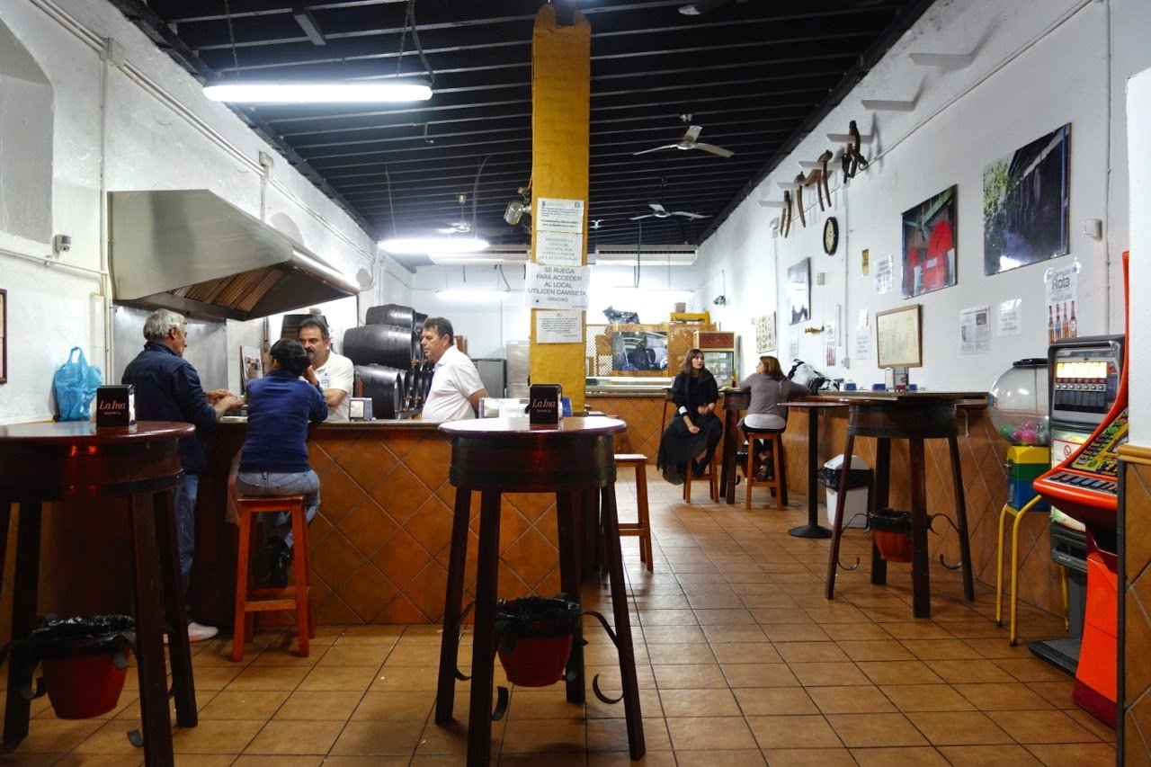 La Taberna der Guerrita restaurant in Cádiz, Spain