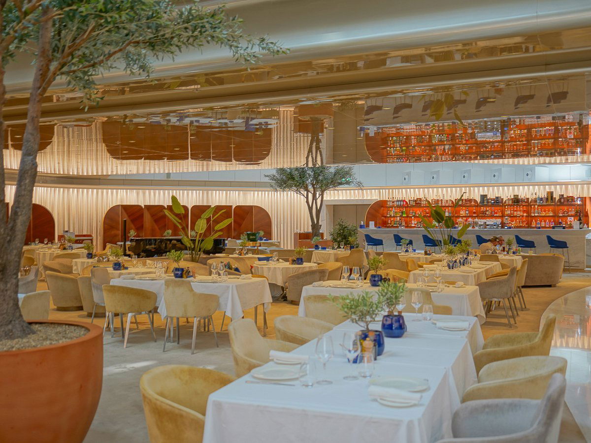 Table 22 par Noël Mantel, Restaurant in Cannes