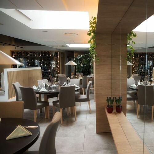 À la 12 restaurant in Delme, France