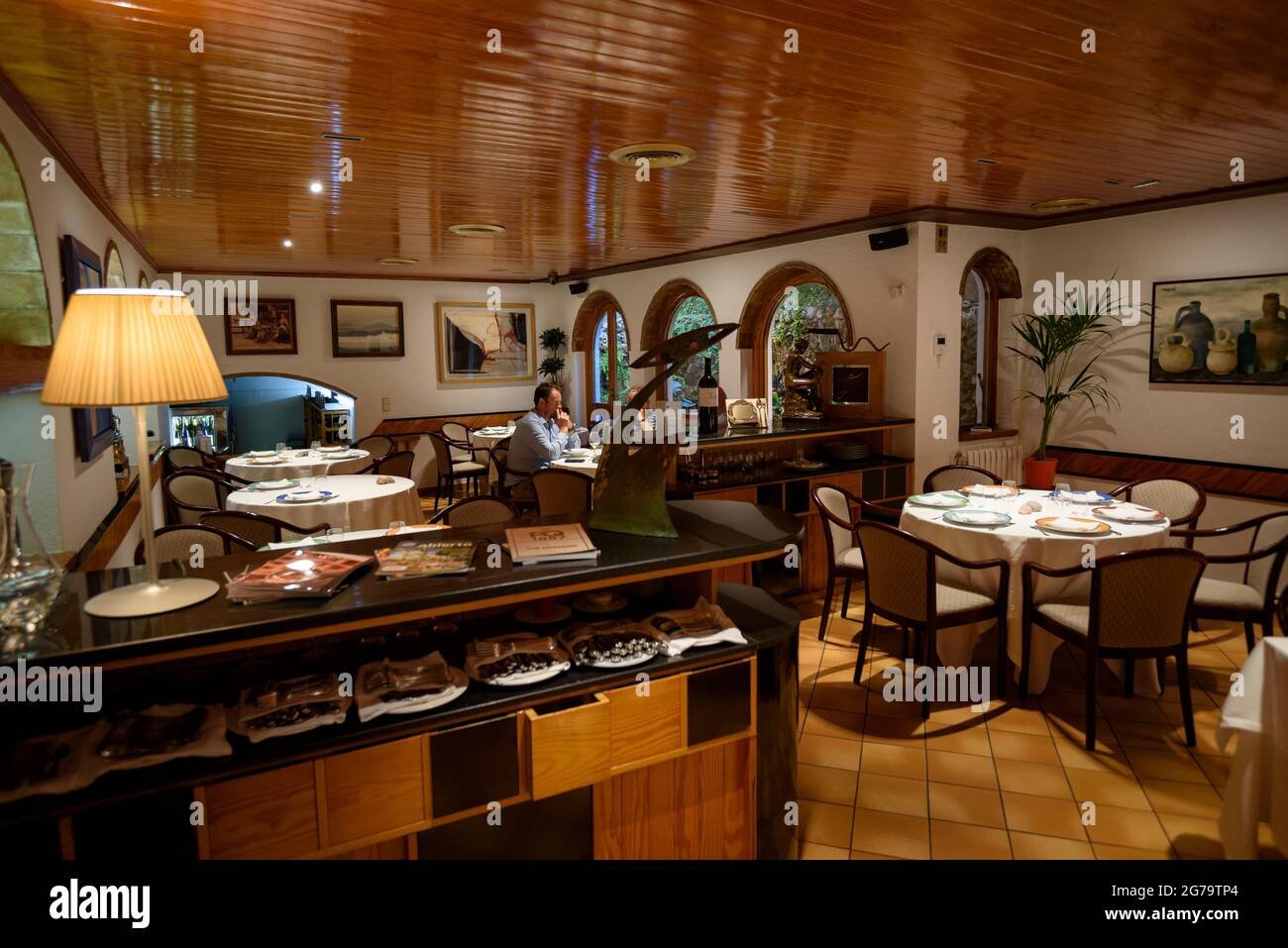 Sala, Restaurant in Olost