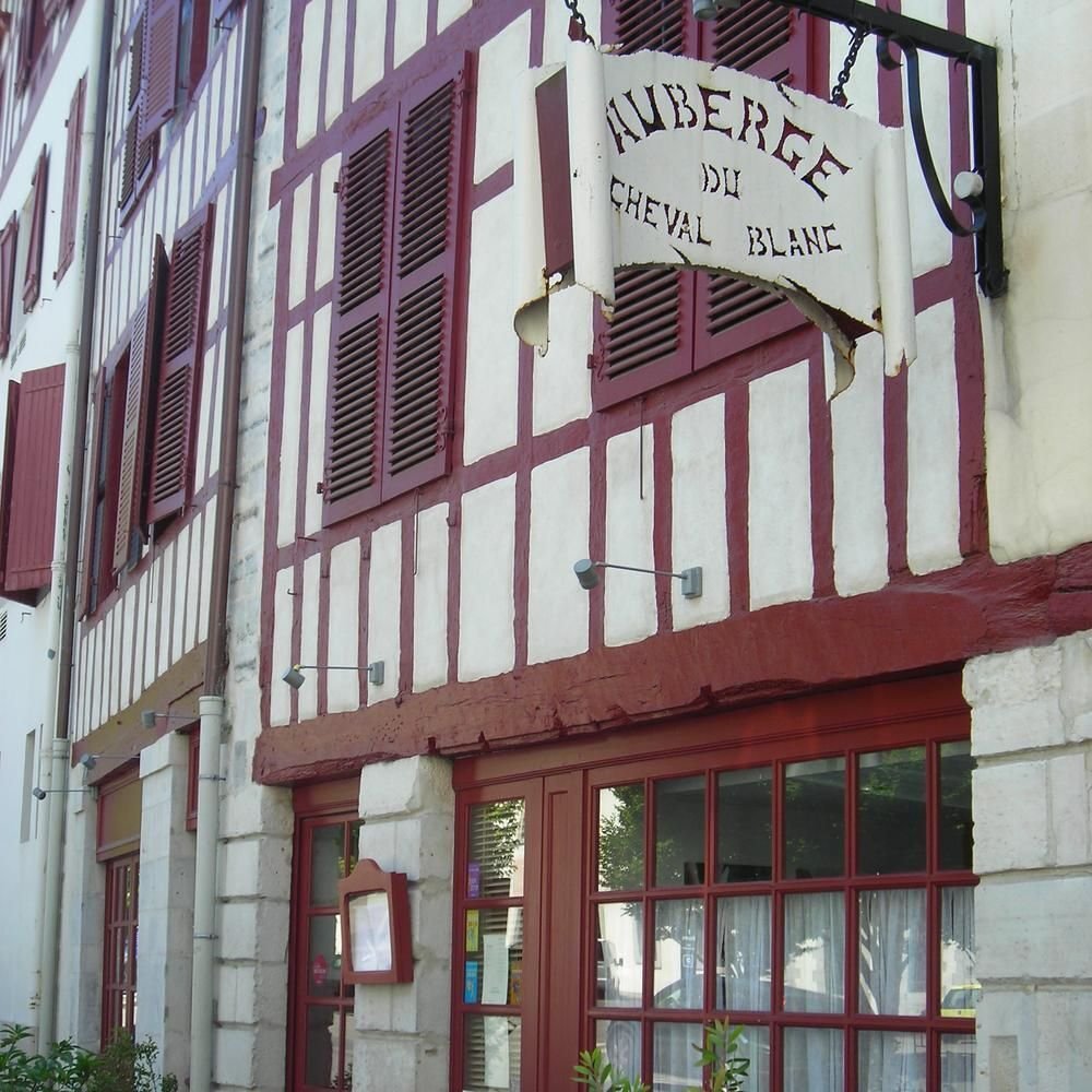 Auberge du Cheval Blanc restaurant in Bayonne, France
