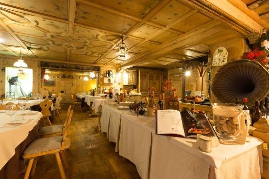 Camana Veglia, Restaurant in Livigno