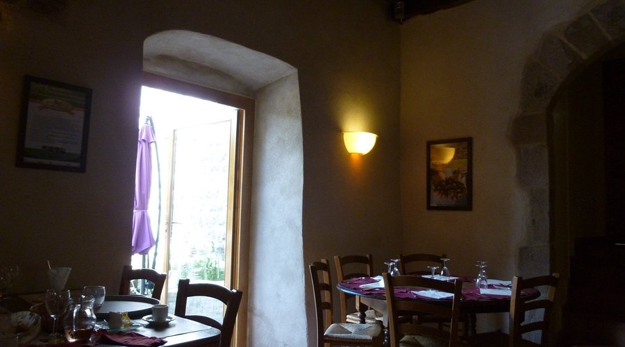 L'Ormeau restaurant in Cancale, France