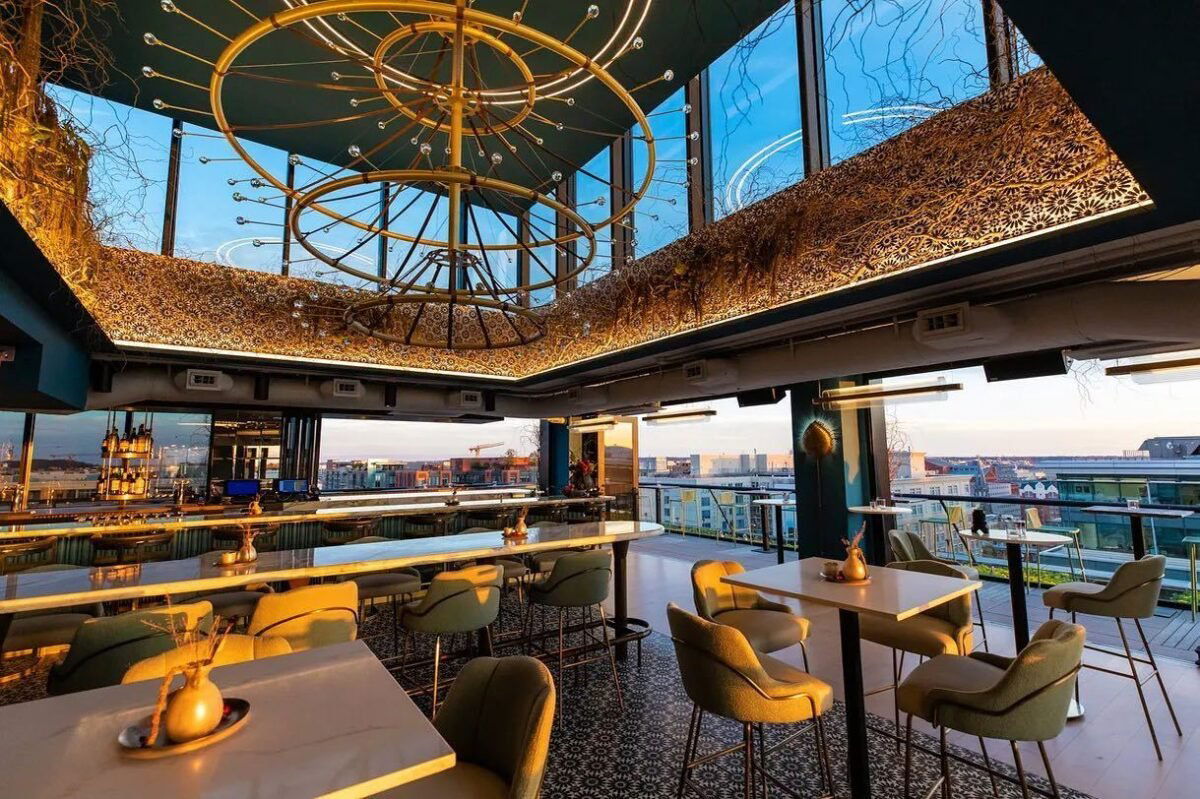 Yellow, Restaurant in Washington DC