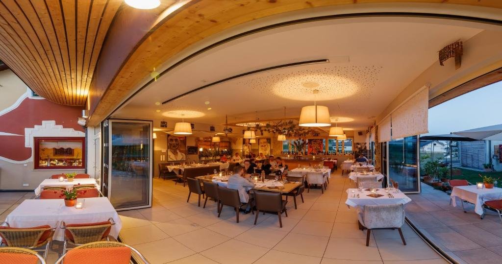 Malerwinkl, Restaurant in Fehring