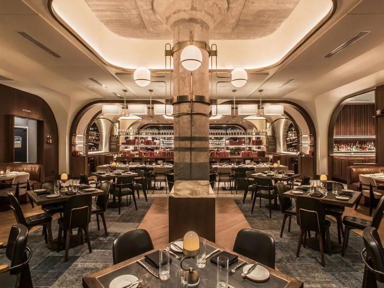 Swift & Sons, Chicago, United States