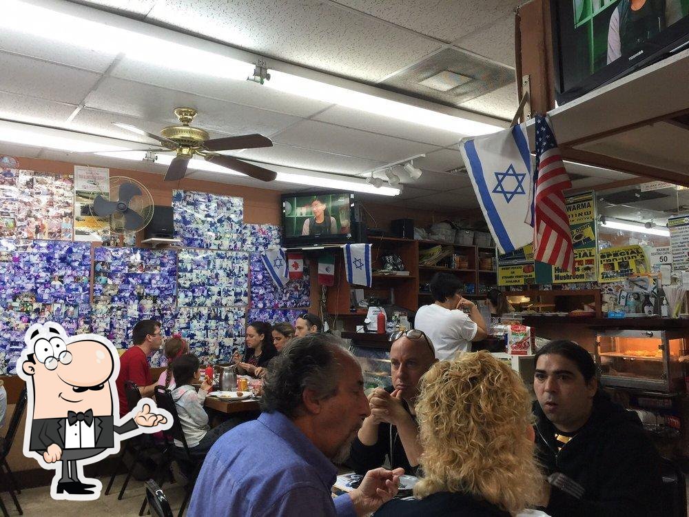 Etzel Itzek, Restaurant in Miami