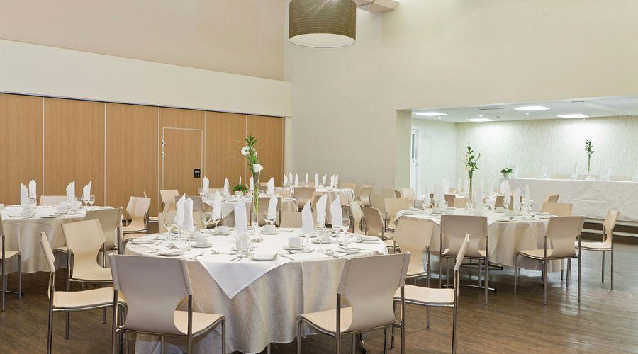 Thomas, Restaurant in Cardiff