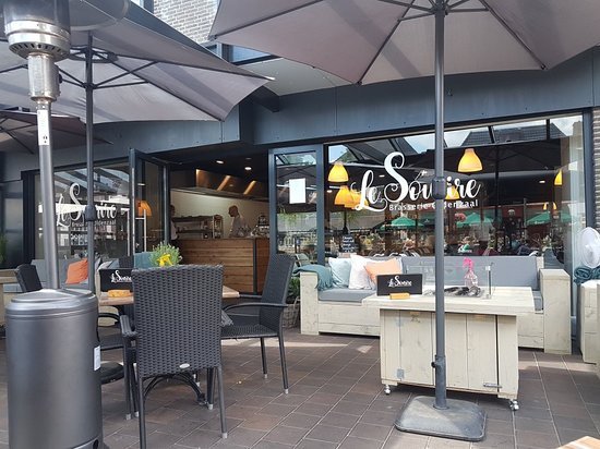 Le Sourire restaurant in Angers, France
