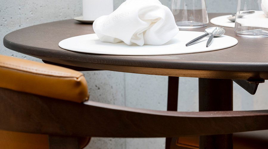 Sans Cravate restaurant in Bruges, Belgium