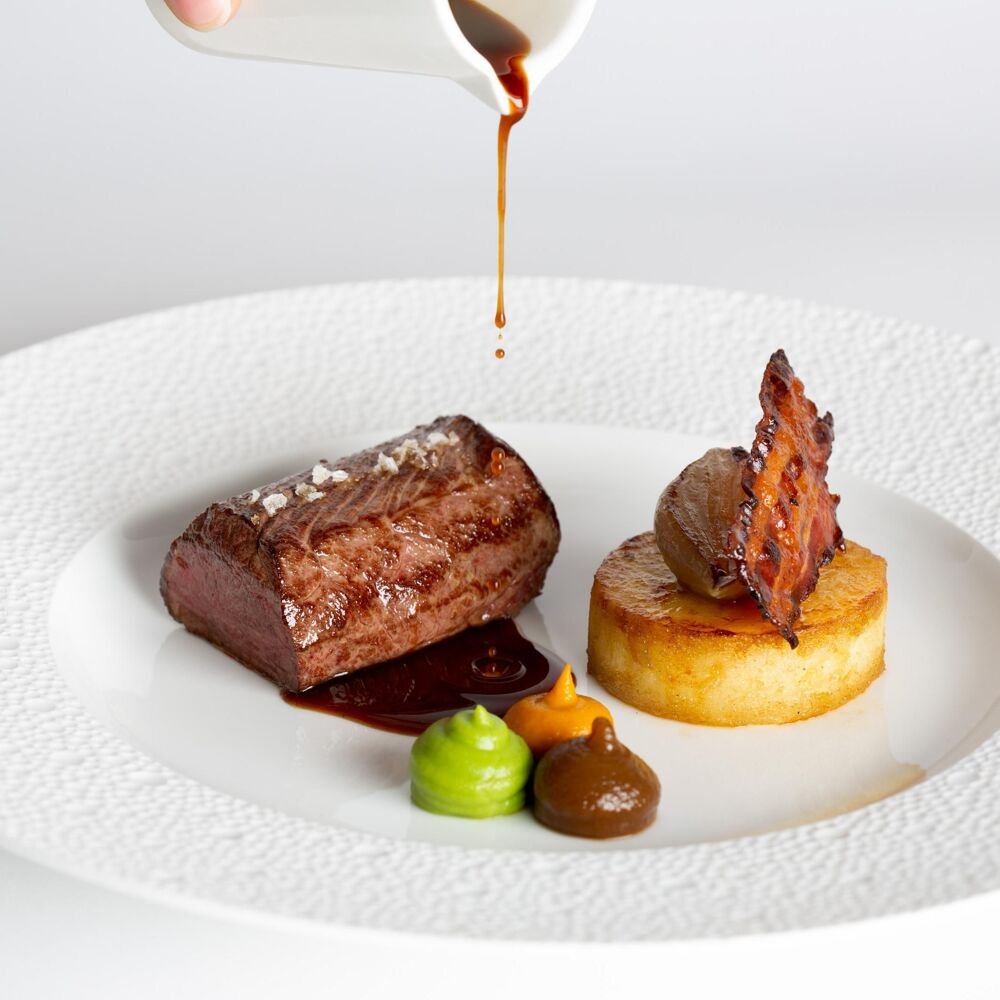Prévost @ Haycock Manor, Wansford, United Kingdom