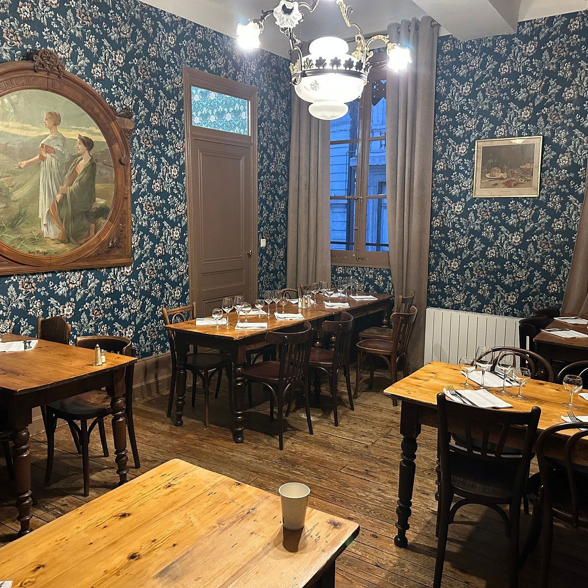 Cafe Comptoir Abel restaurant in Lyon, France