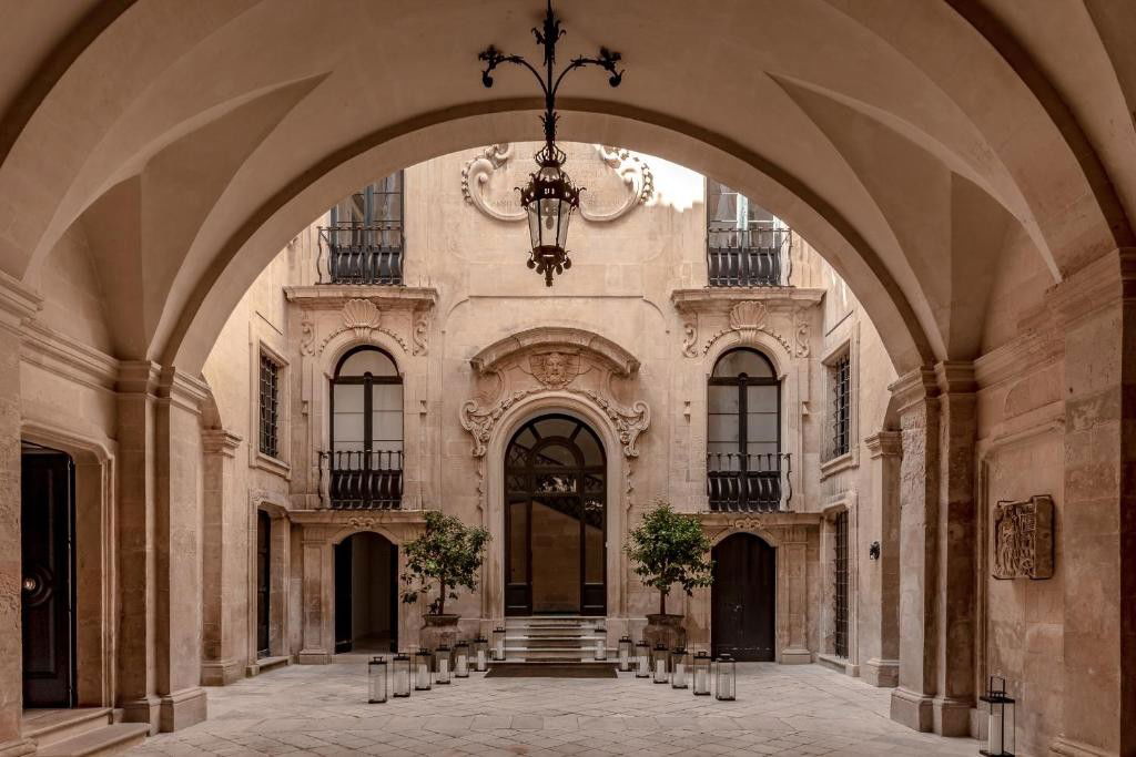 La Fiermontina Palazzo Bozzi Corso hotel in Lecce, Italy
