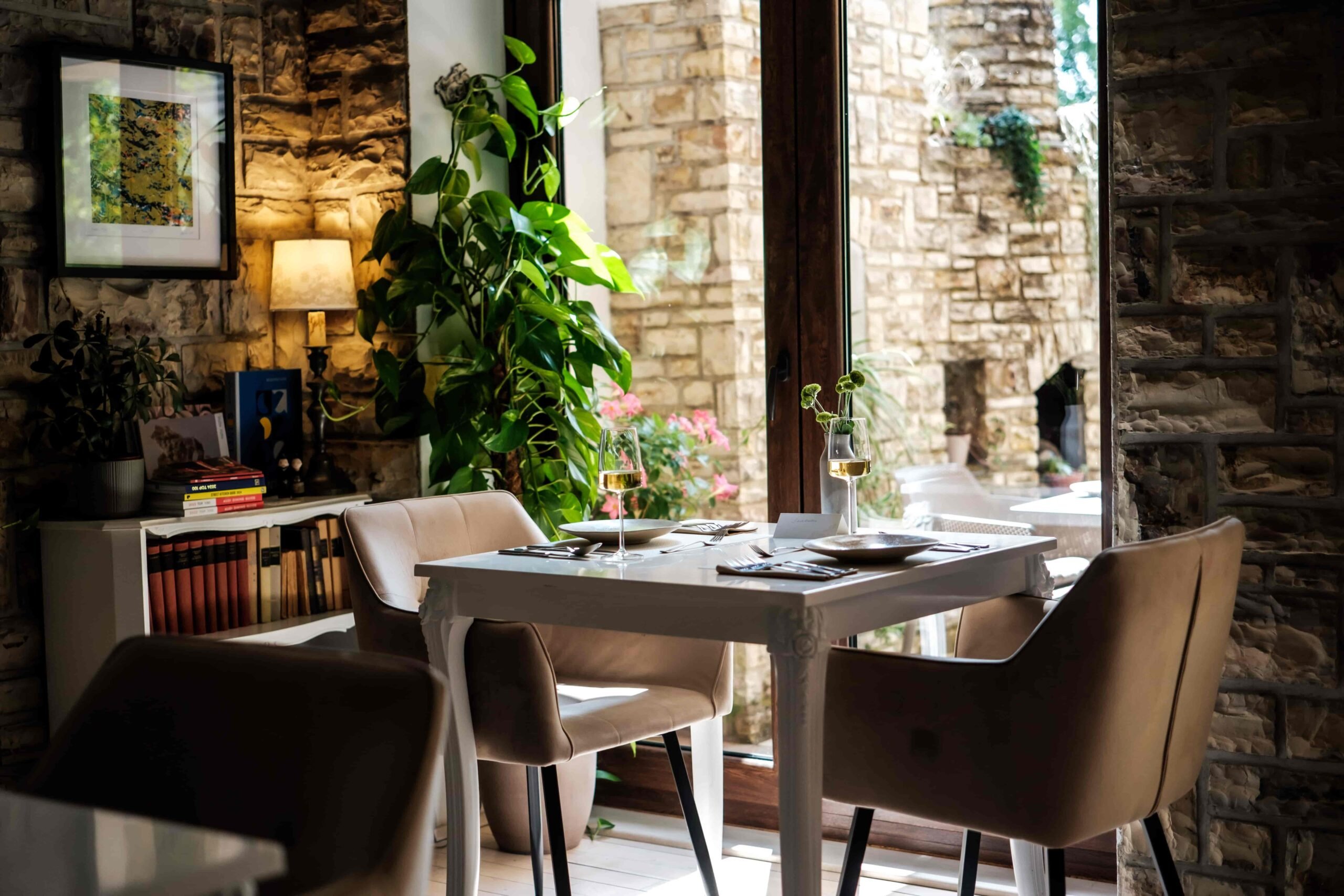 Hosszú Tányér restaurant in Hosszúhetény, Hungary