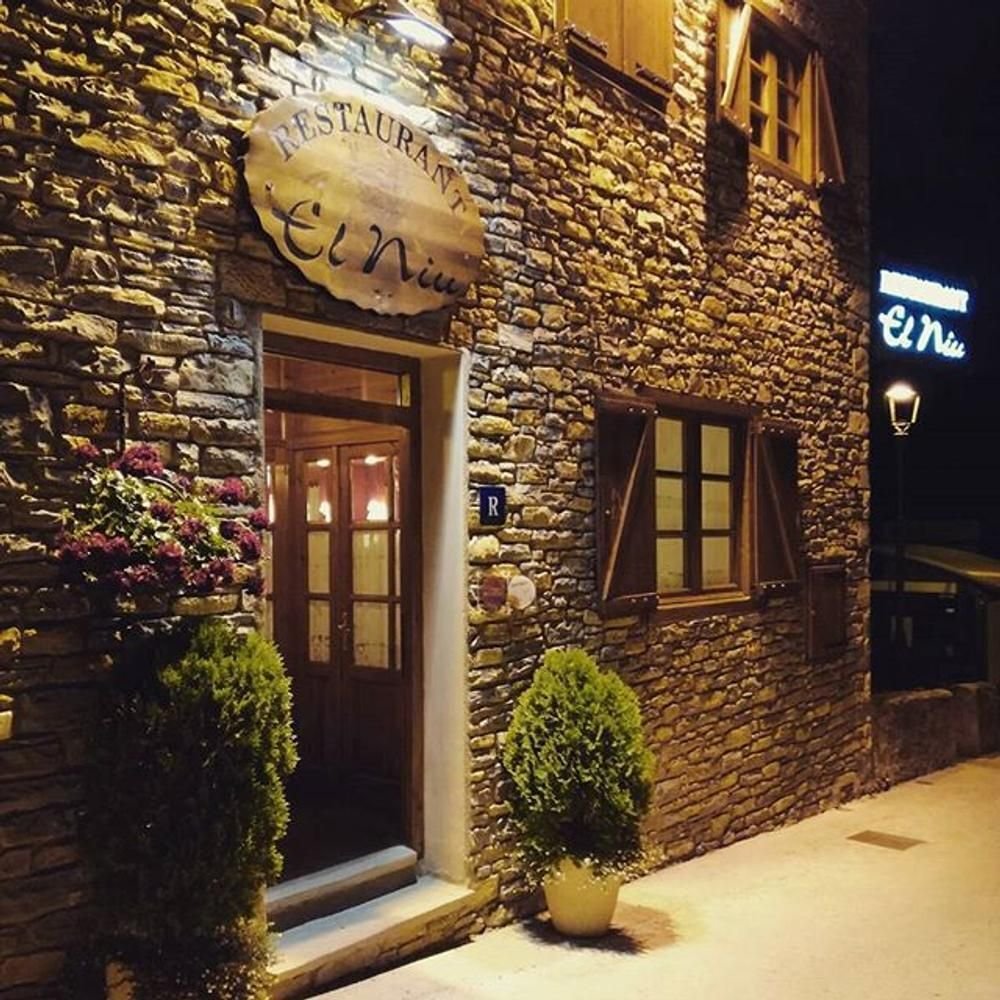 El Niu, Restaurant in Escunhau
