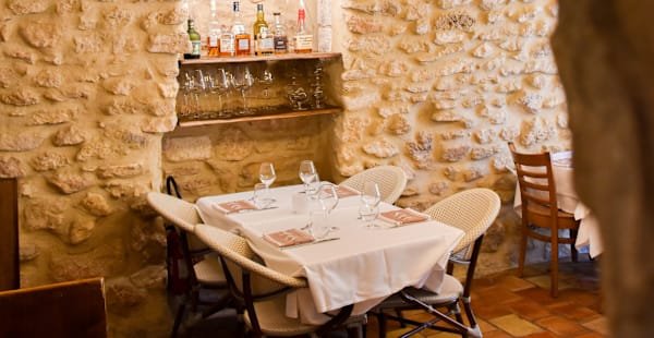 La Terrasse des Cigales, Restaurant in Mérindol