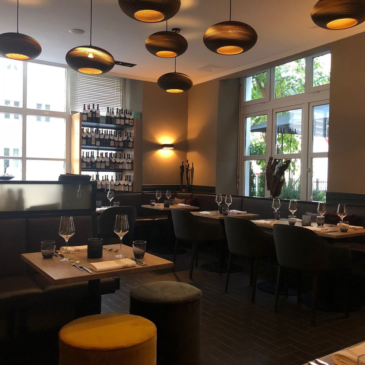 Pure Wine & Food, Restaurant in Munich