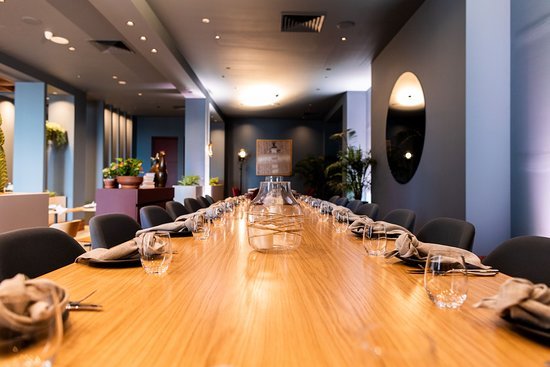 UMA, Restaurant in Tallinn