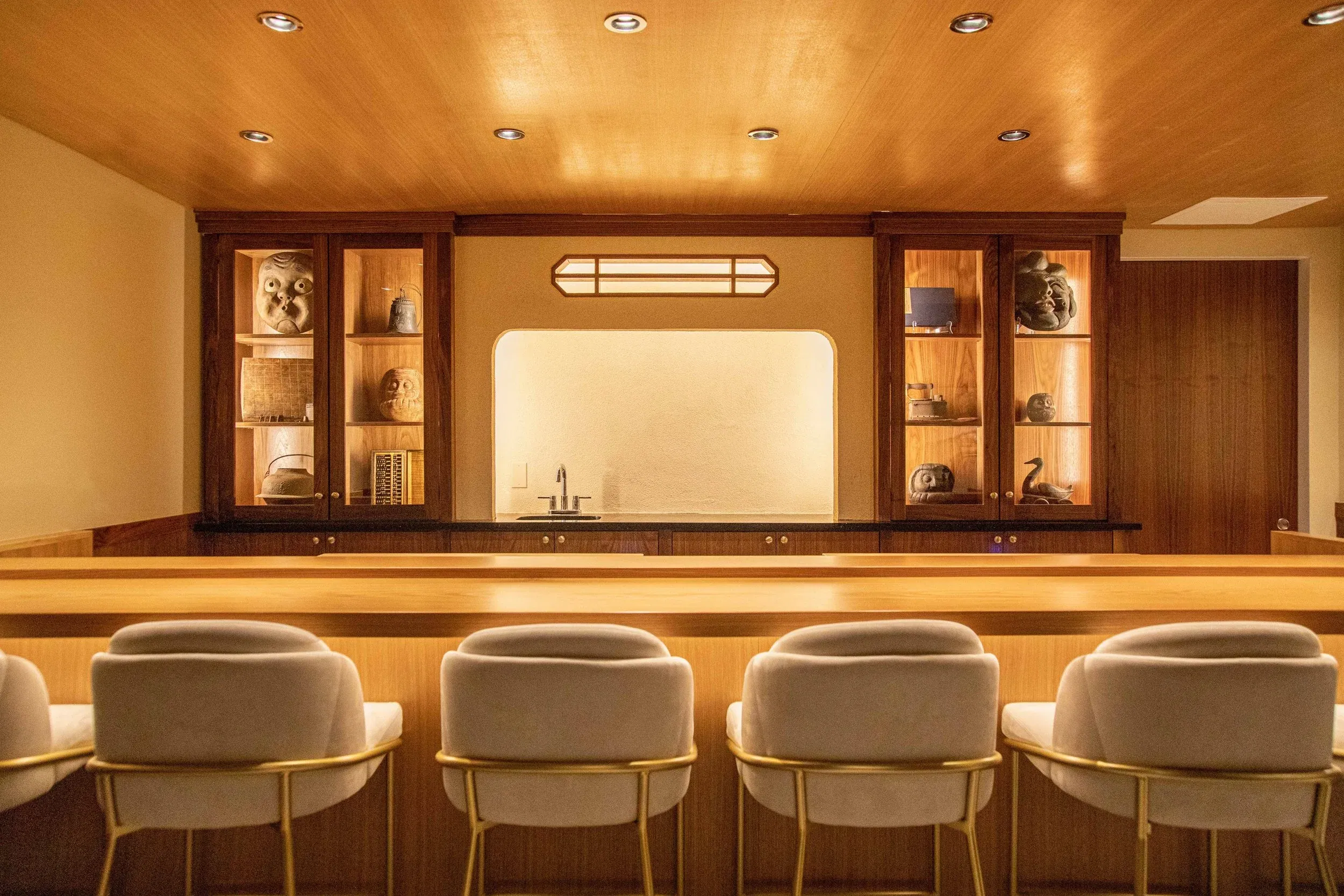 The Office of Mr. Moto, Restaurant in New York City