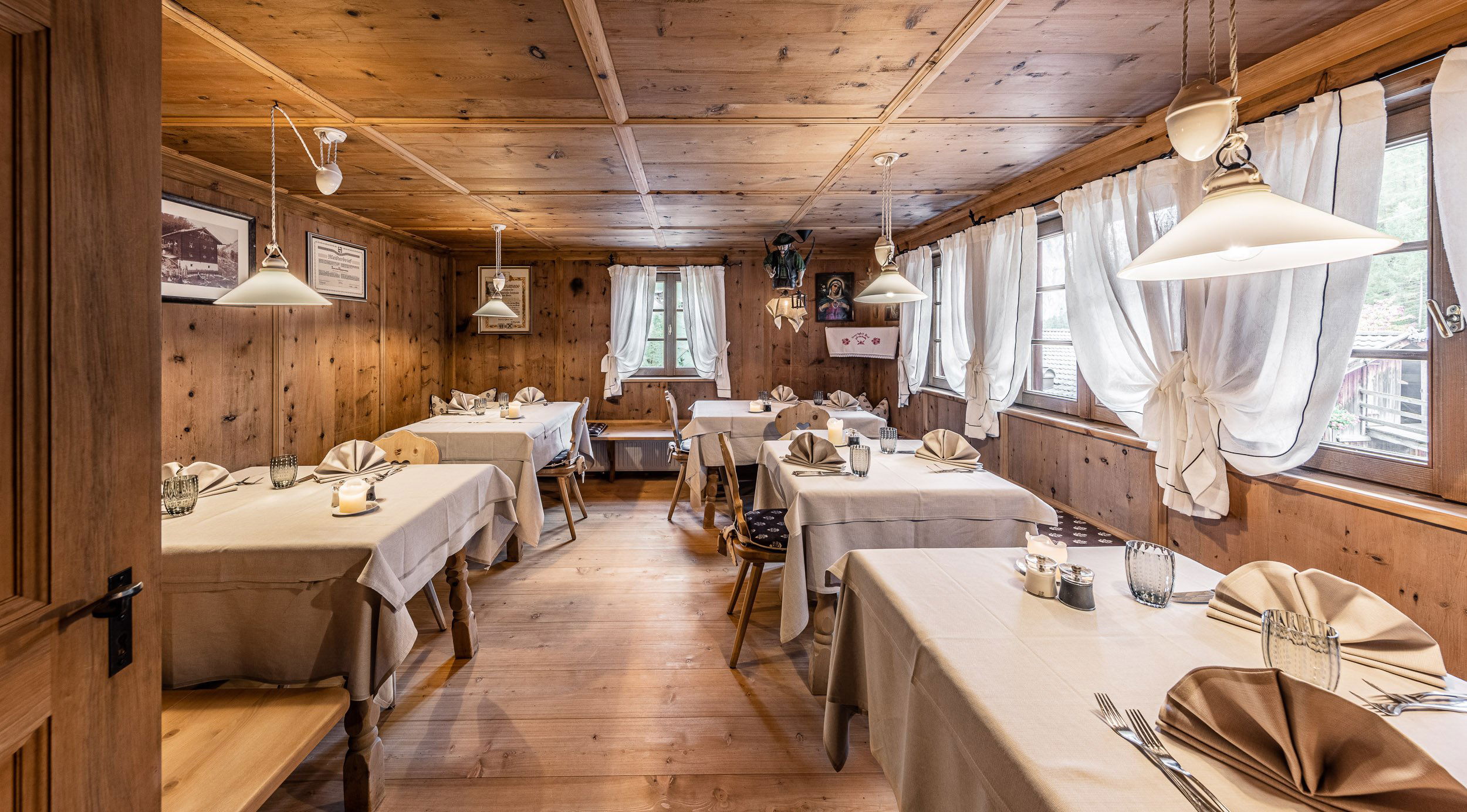 Oberraindlhof, Restaurant in Madonna di Senales