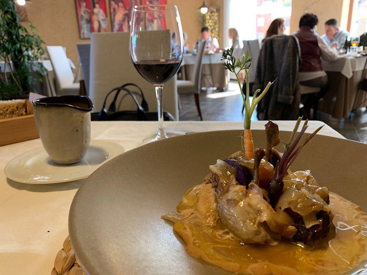 Brigecio, Restaurant in Morales de Rey