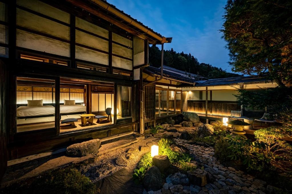 BYAKU Narai hotel in Narai, Japan