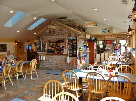 Arnold’s Lobster & Clam Bar, Eastham, United States