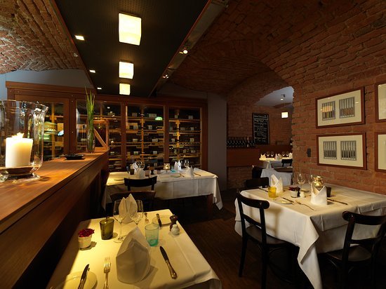 Le Salzgries Paris restaurant in Vienna, Austria