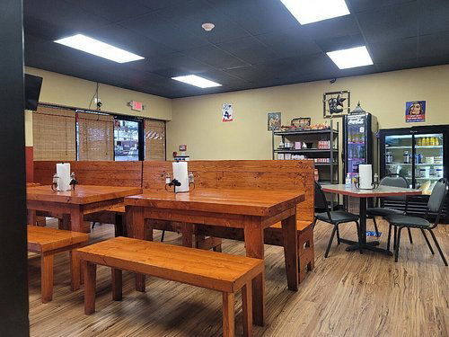 Smoke'N Ash BBQ, Restaurant in Arlington