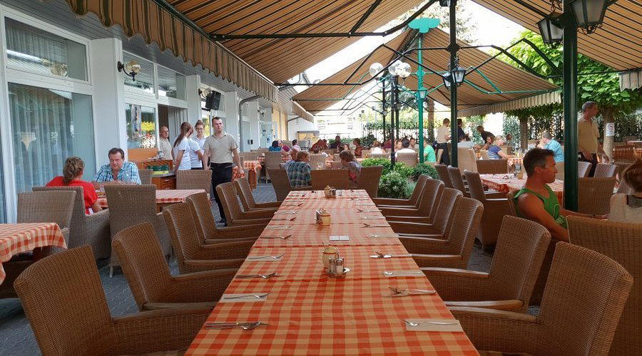 Zelna Borbisztró restaurant in Balatonfüred