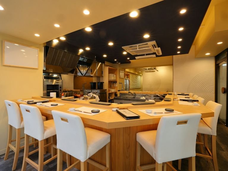 Mitaka, Restaurant in Tokyo