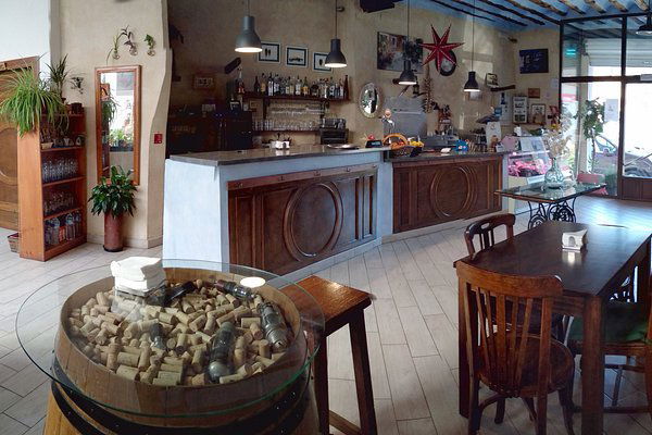 Oba-, Restaurant in Casas-Ibáñez