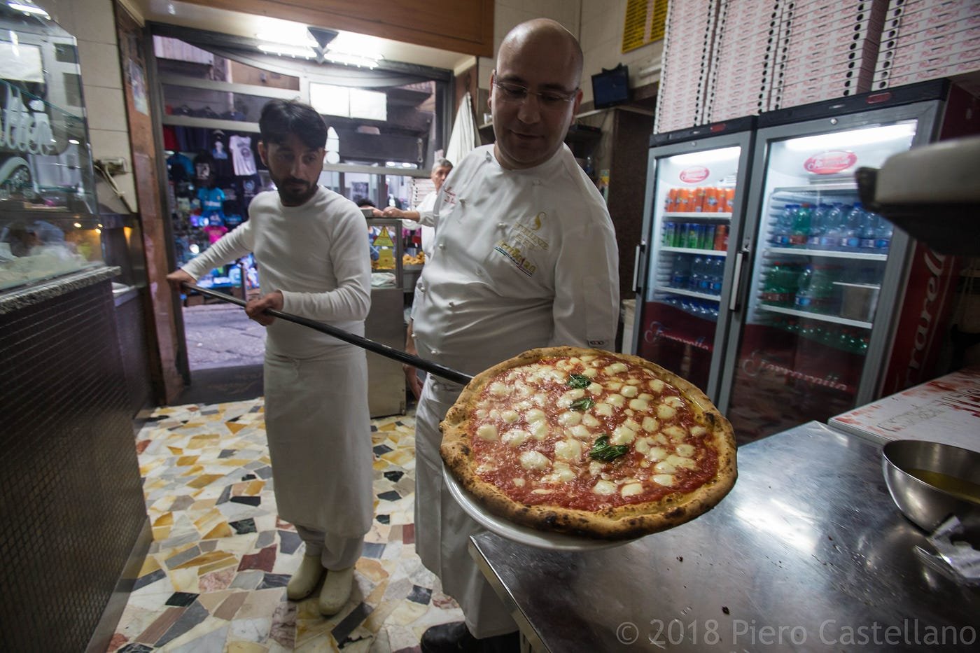Pizzeria di Matteo, Restaurant in Naples