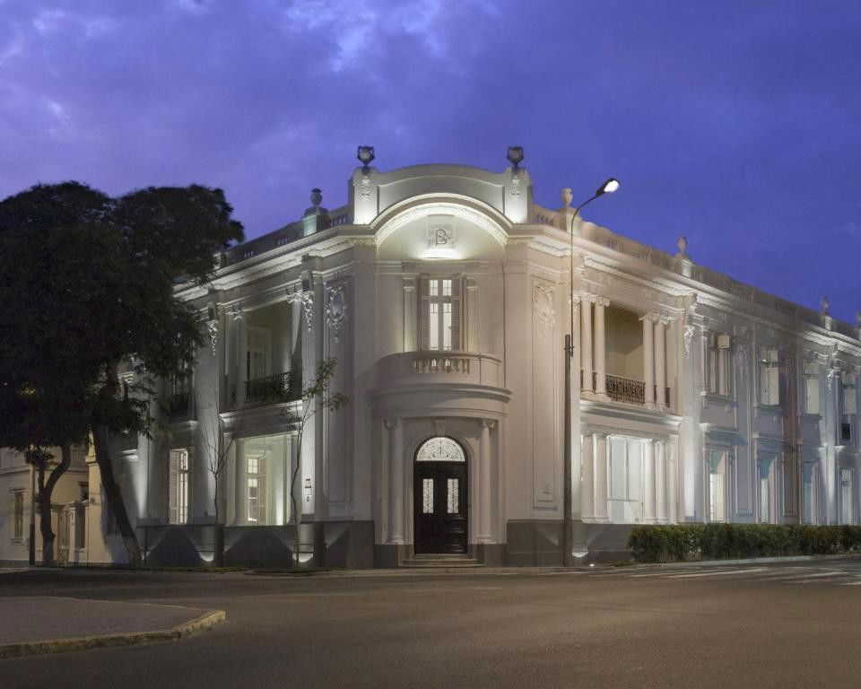 Hotel B, Hotel in Lima