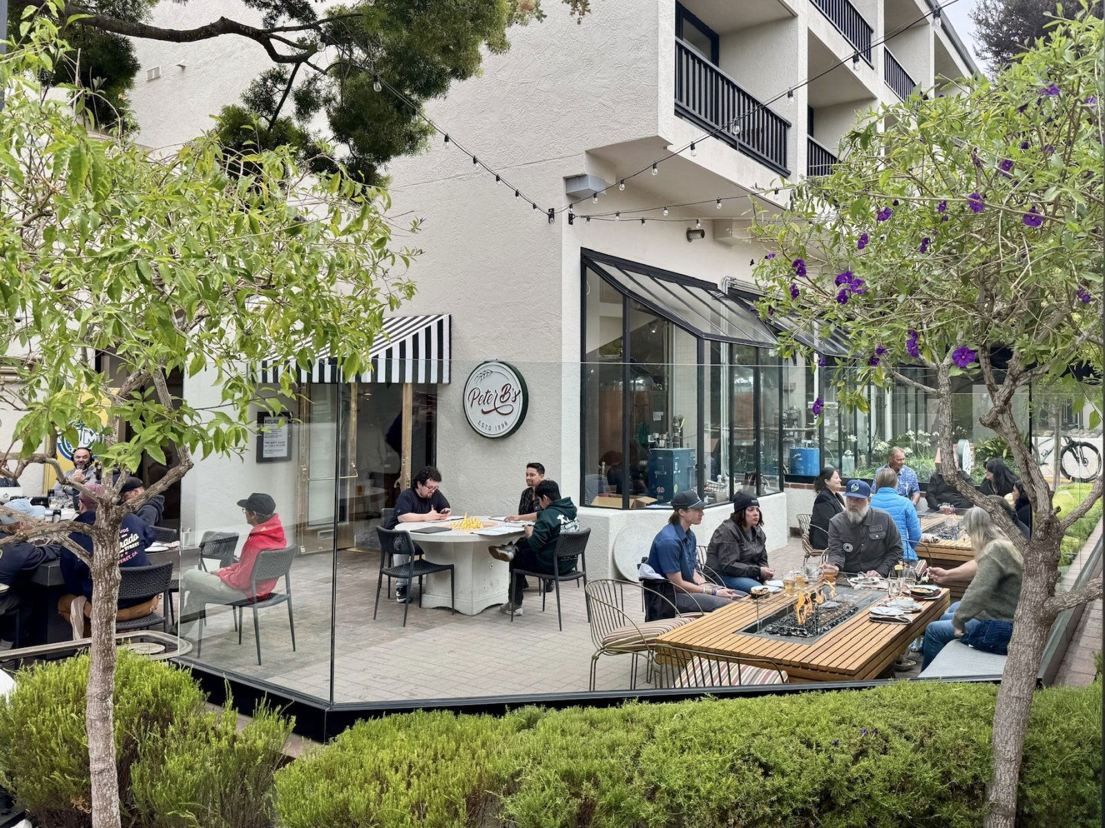 Maligne restaurant in Seaside, United States