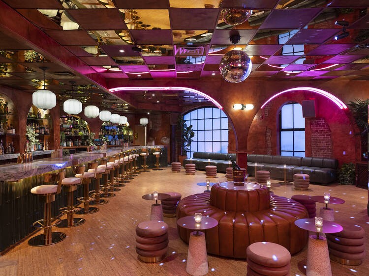 Standard Bar bar in Los Angeles, United States